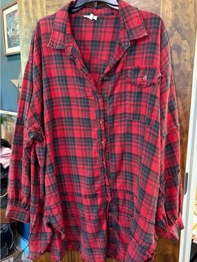 easel Red and Black Plaid Button Shirt